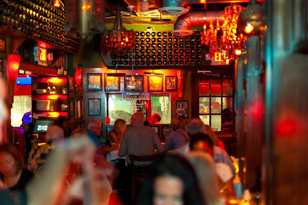 Cafe Prima Pasta Restaurant Miami Beach, Italian food